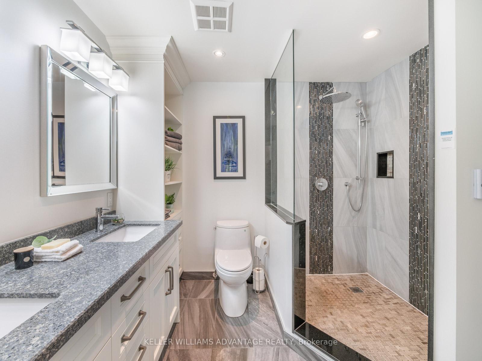 3 Bedrooms Condo at 20 Guildwood,  Toronto For sale