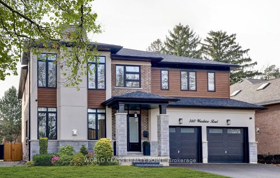 560 Woodview