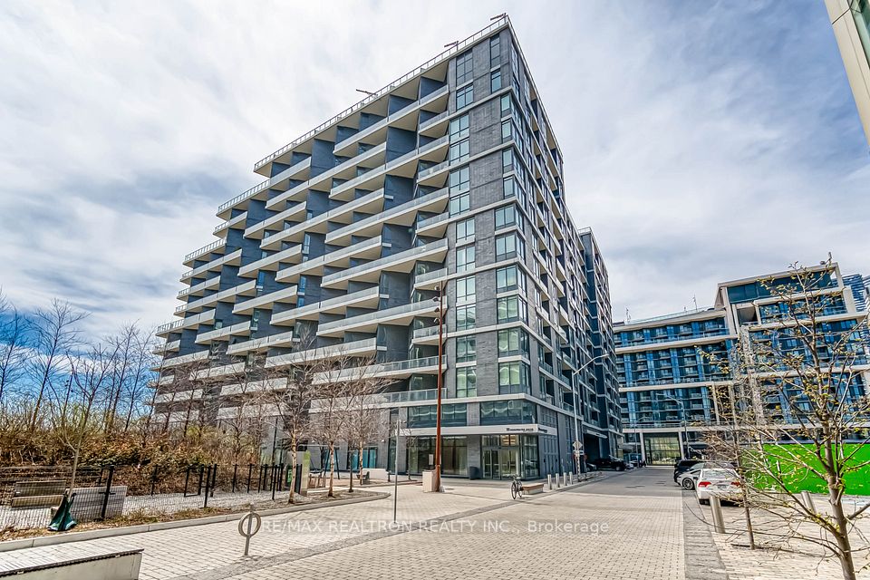 1 Edgewater
