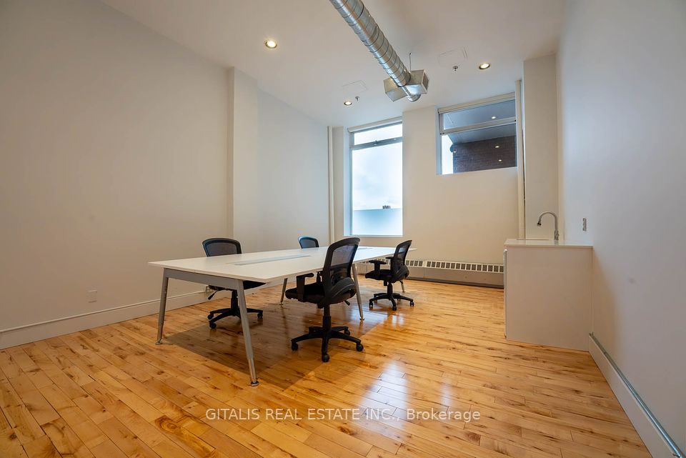219 Dufferin
