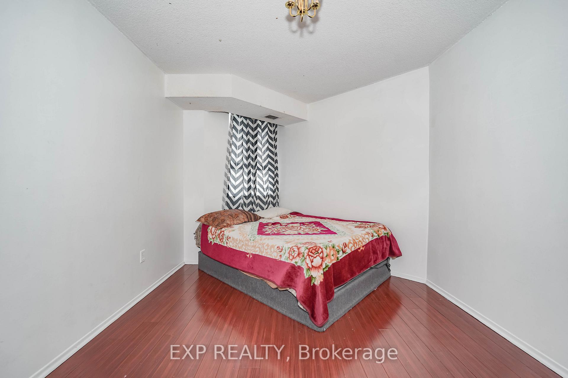 2 Bedrooms Condo at 236 Albion, Toronto For sale