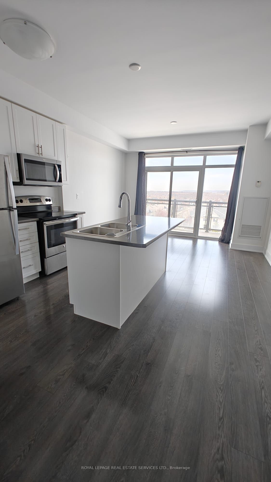 2490 Old Bronte Road, #512