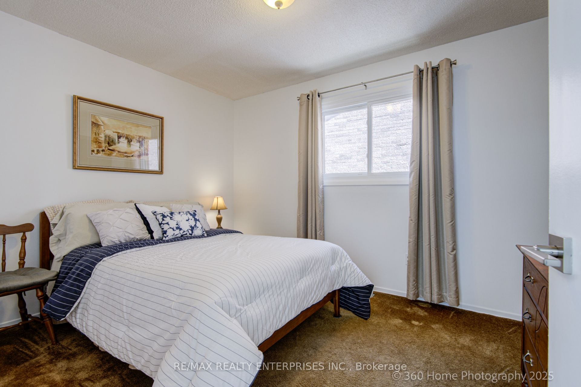 4425 Sawmill Valley Drive