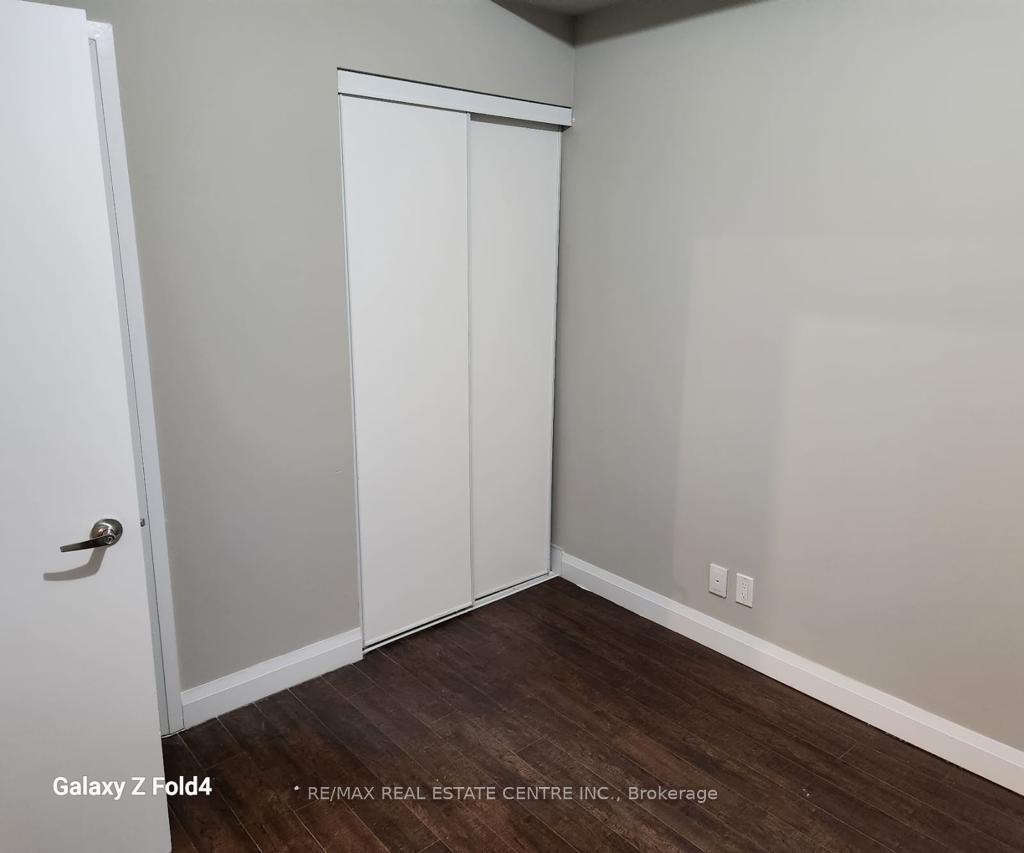 3 Bedrooms Condo at 22 East Haven,  Toronto For sale