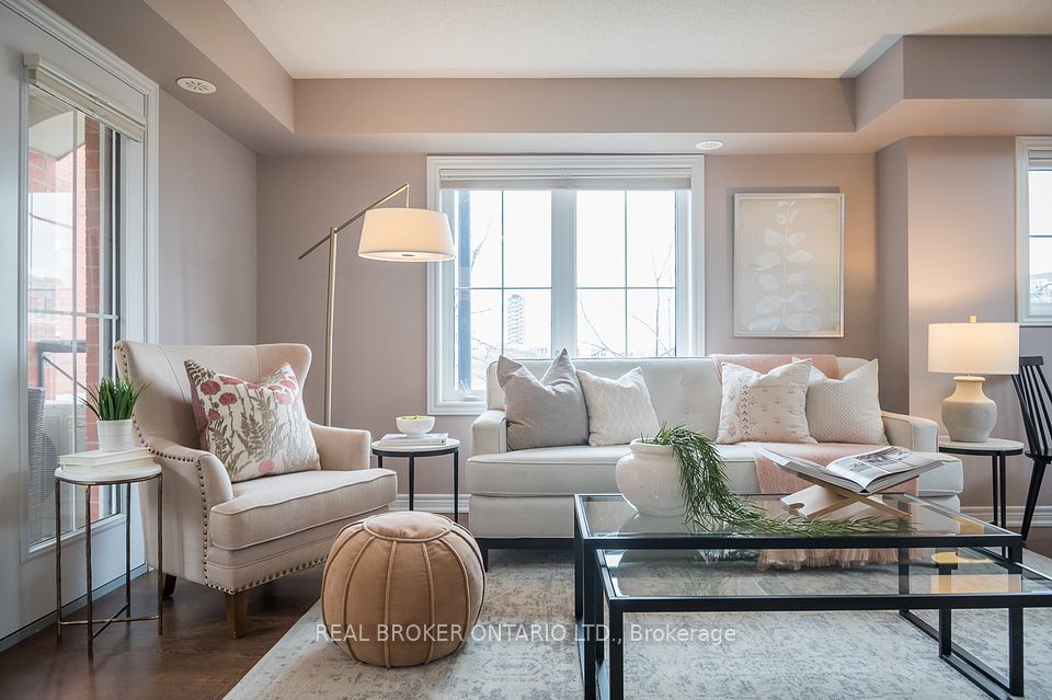 Property at #40 - 51 Hays Boulevard, Oakville, ON L6H 0J1