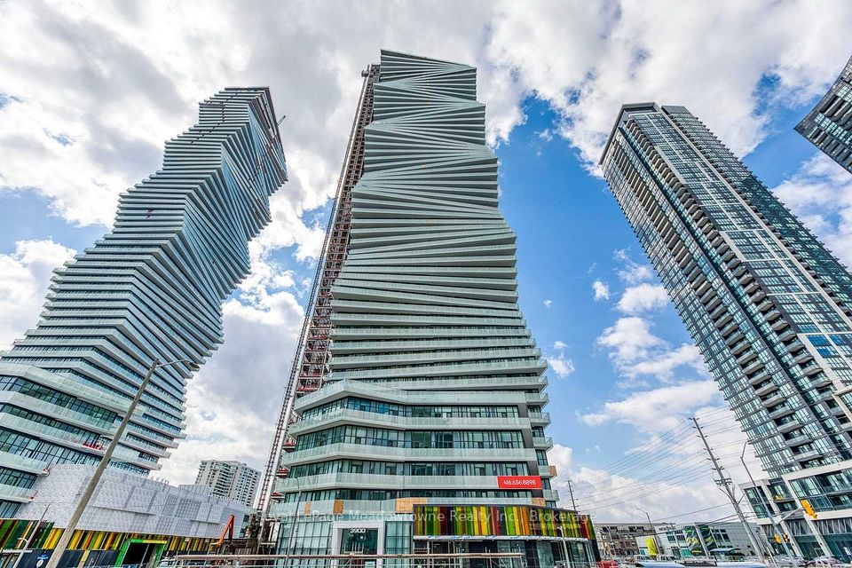 3900 Confederation