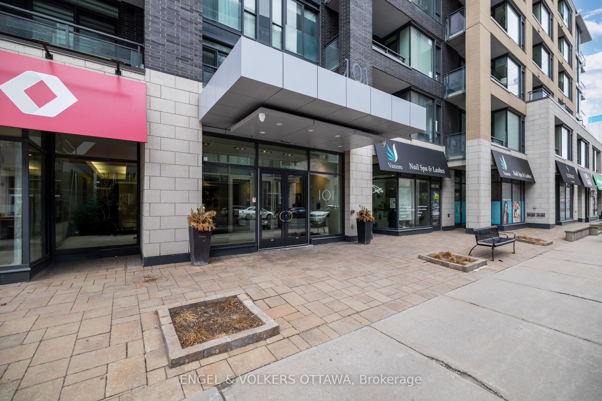 #204 - 101 Richmond Road, WestboroHamptonPark, ON K1Z 0A6