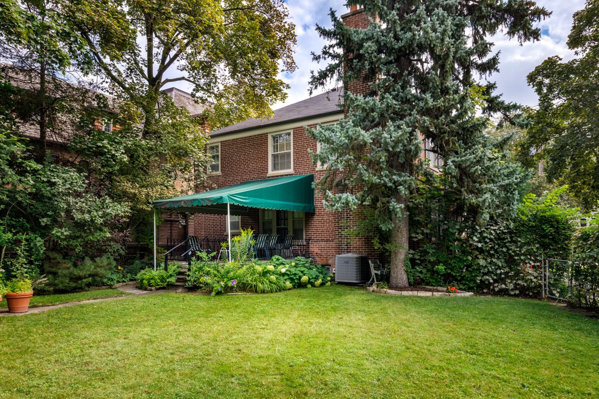 20 Ava Road