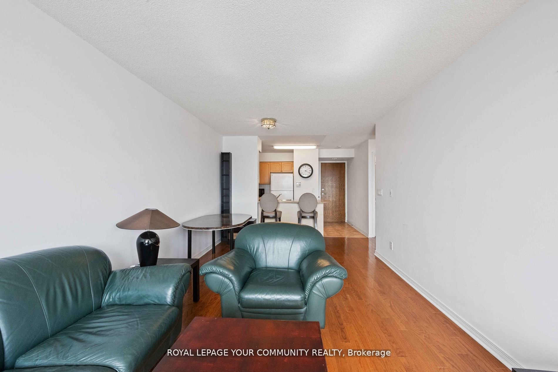 23 Oneida Crescent, #909