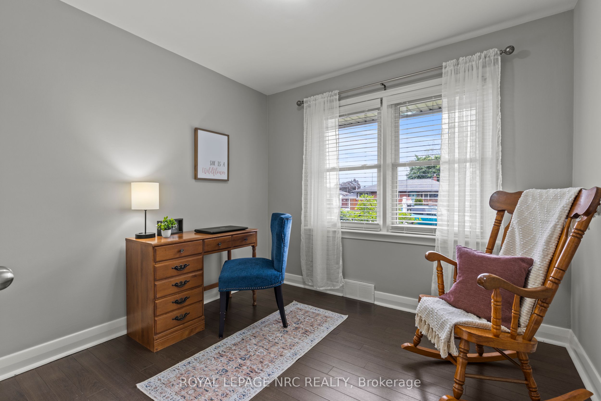 10 Whiteoak Drive