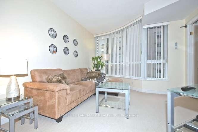 2 Bedrooms Condo at 55 Bloor, Toronto For sale