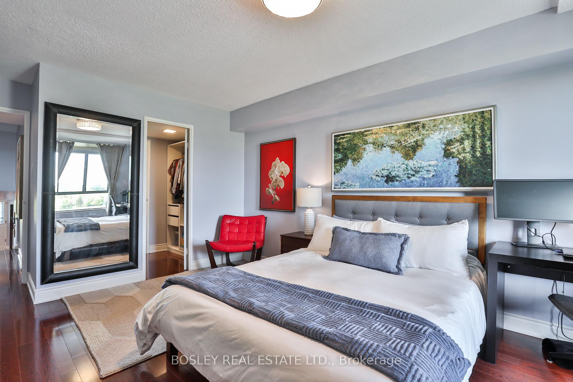 2 Bedrooms Condo at 284 Mill, Toronto For sale
