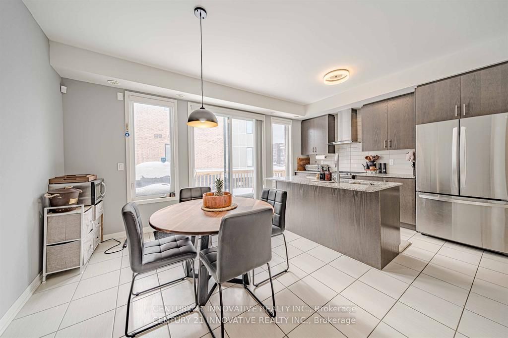 144 Salterton Circle