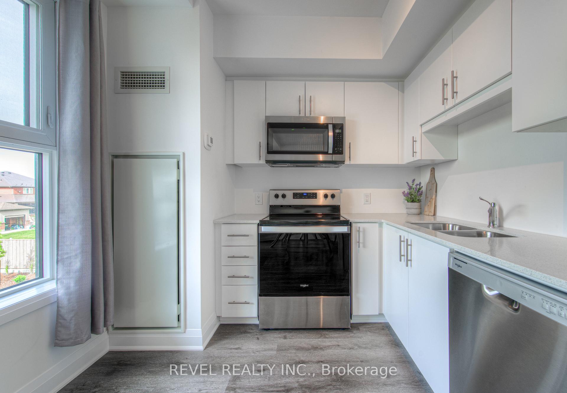 1 Bedroom Condo at 1936 Rymal, Hamilton For sale