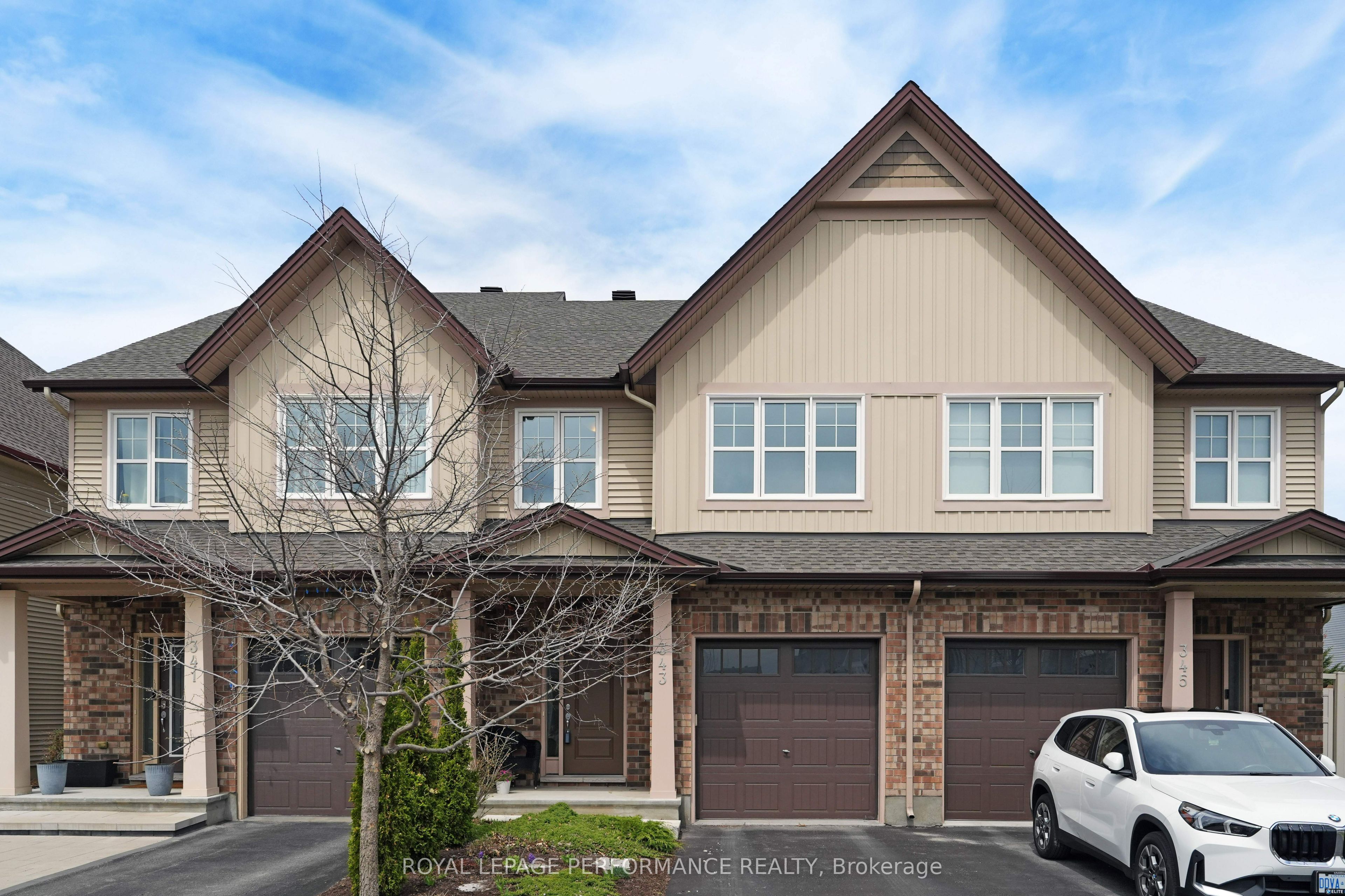 343 Alasken Drive, BlossomParkAirportandArea, ON K1T 0A5
