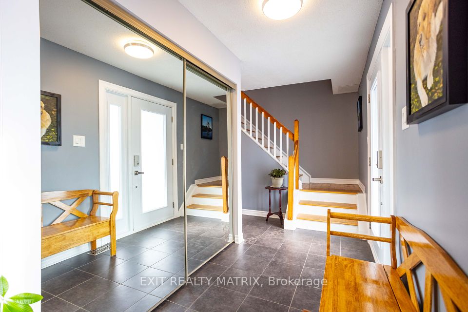 98 Menard Street, Russell, ON K0A 1W1