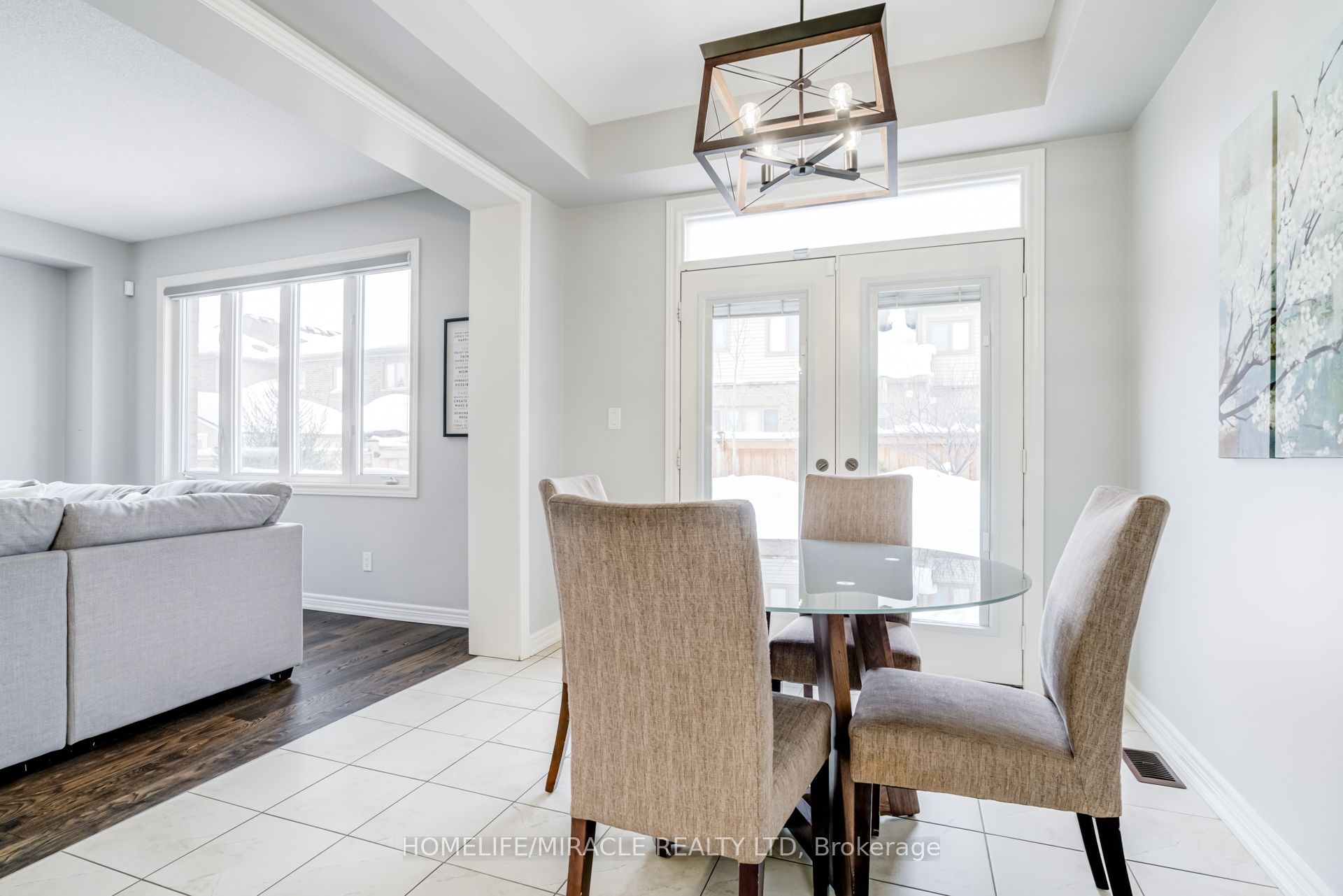 36 Hoard Avenue, New Tecumseth, ON L9R 0M3