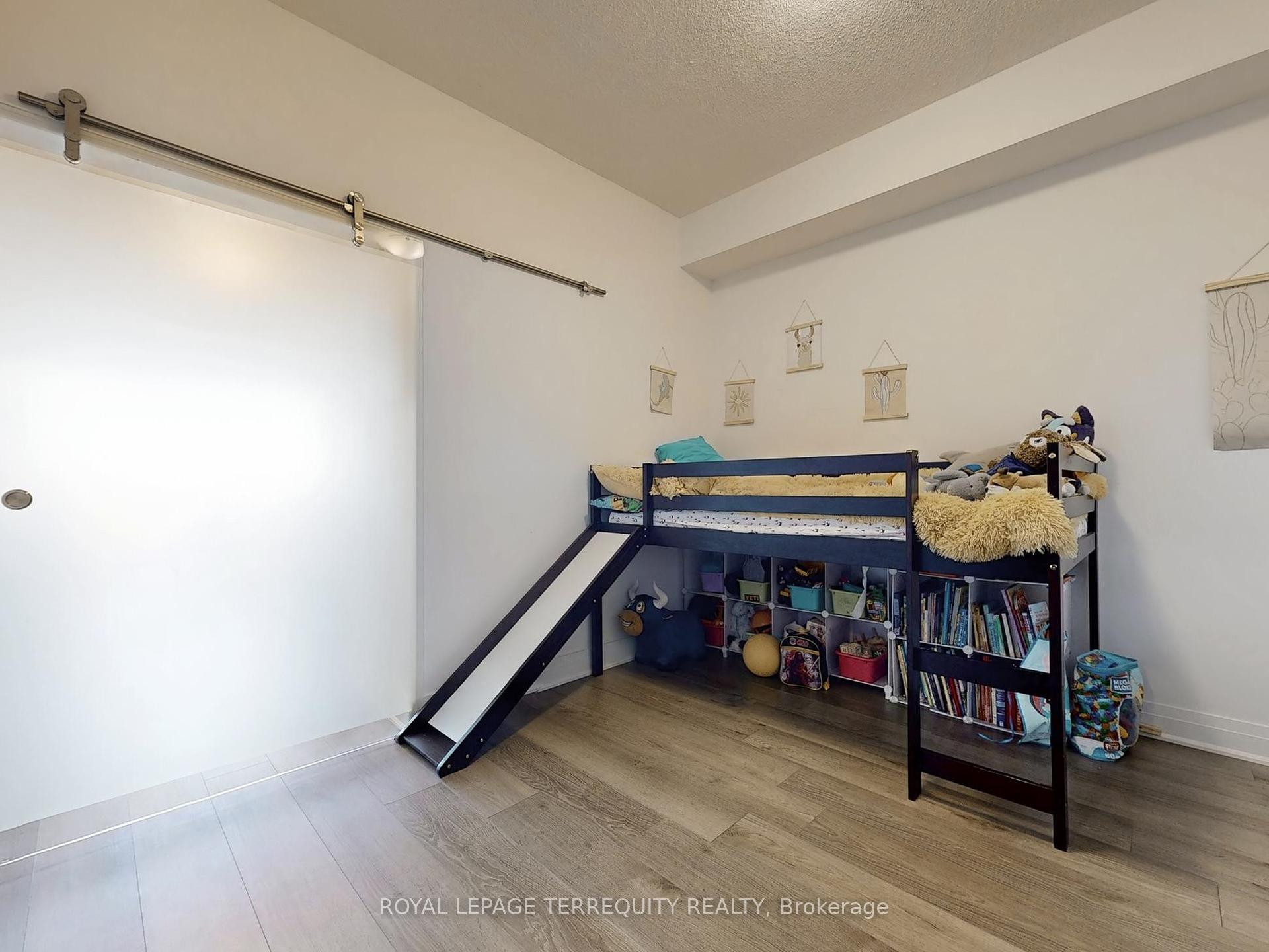 2 Bedrooms Condo at 3220 Sheppard, Toronto For sale