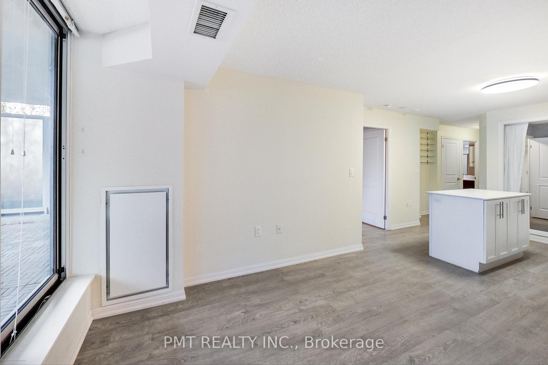 2 Bedrooms Condo at 125 Western Battery, Toronto For sale