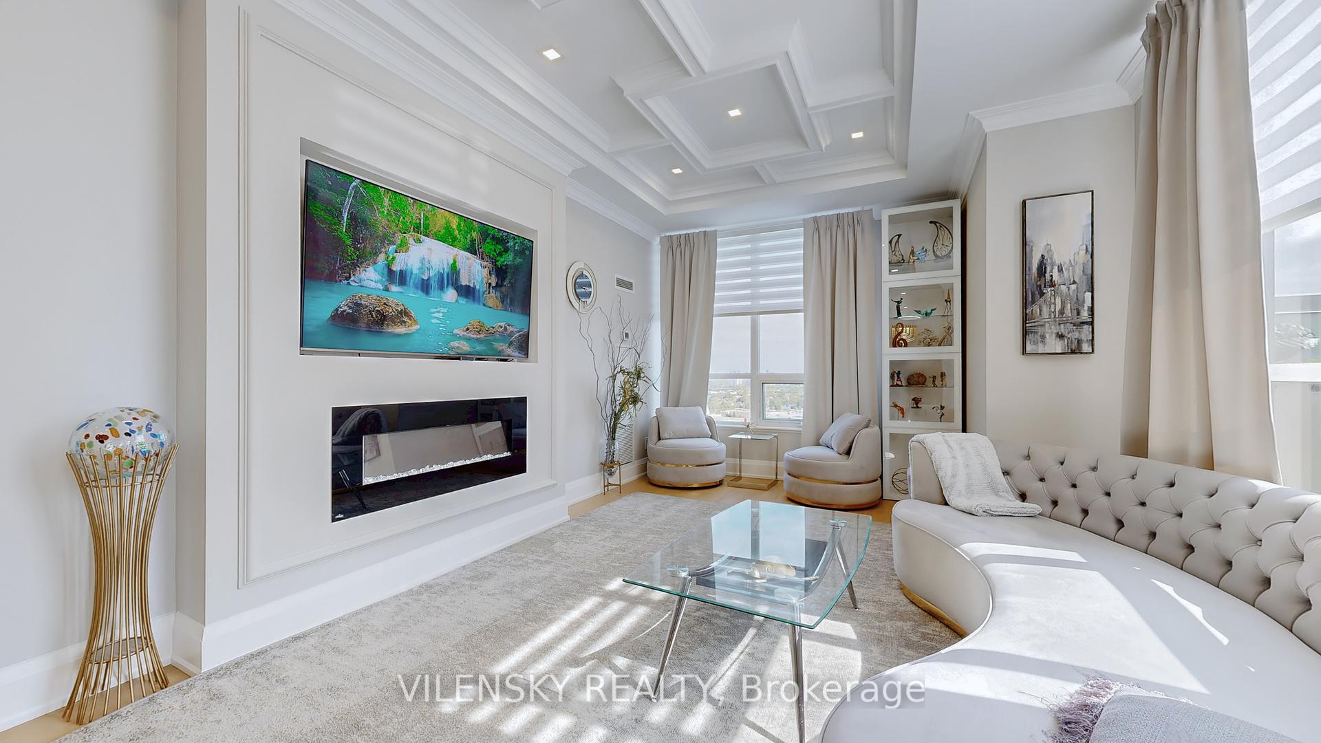 3 Bedrooms Condo at 20 North Park, Vaughan For sale