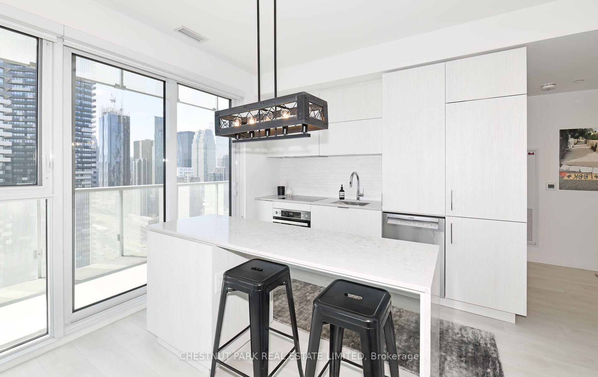2 Bedrooms Condo at 15 Lower Jarvis, Toronto For sale