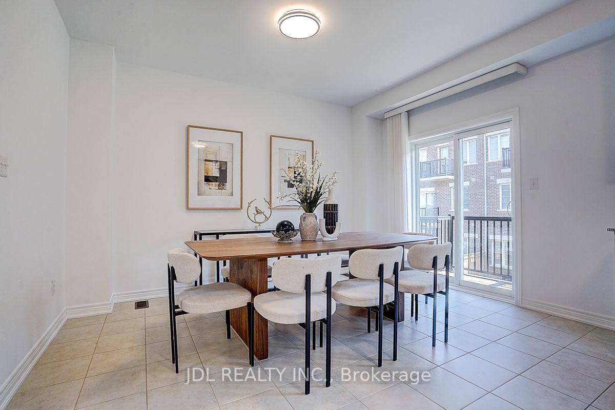 19 Globemaster Lane, Richmond Hill, ON L4E 2W3