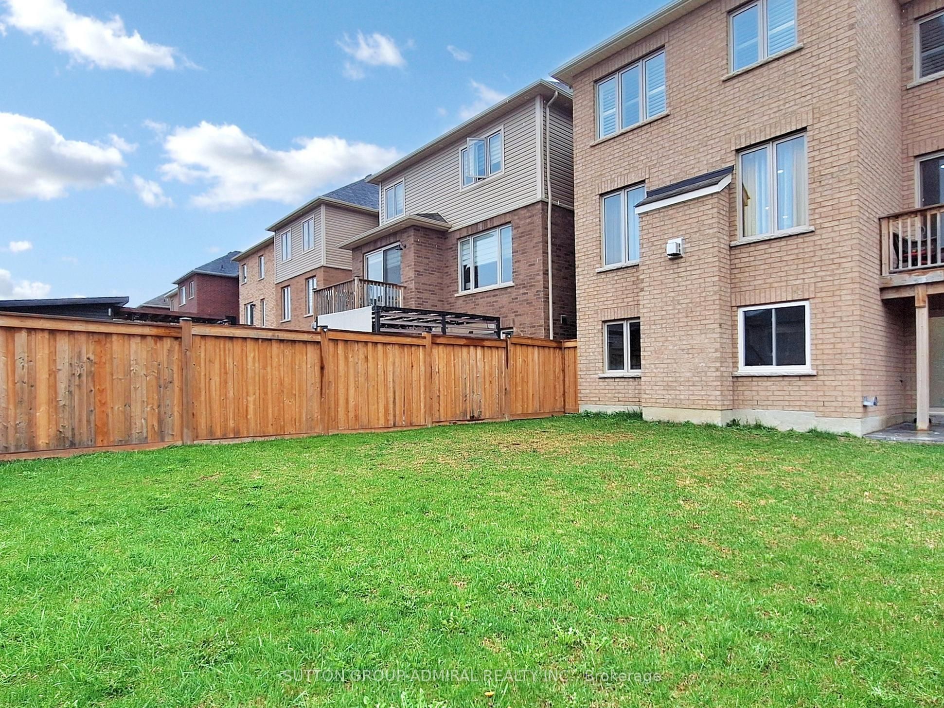 22 Casserley Crescent
