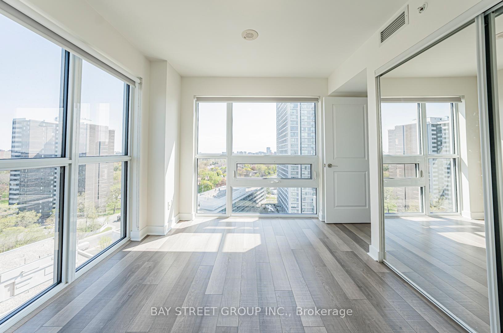 1 Bedroom Condo at 275 Yorkland, Toronto For sale