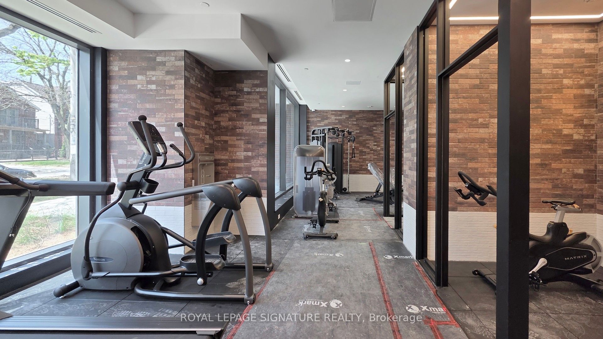 1200 Dundas Street W, #203