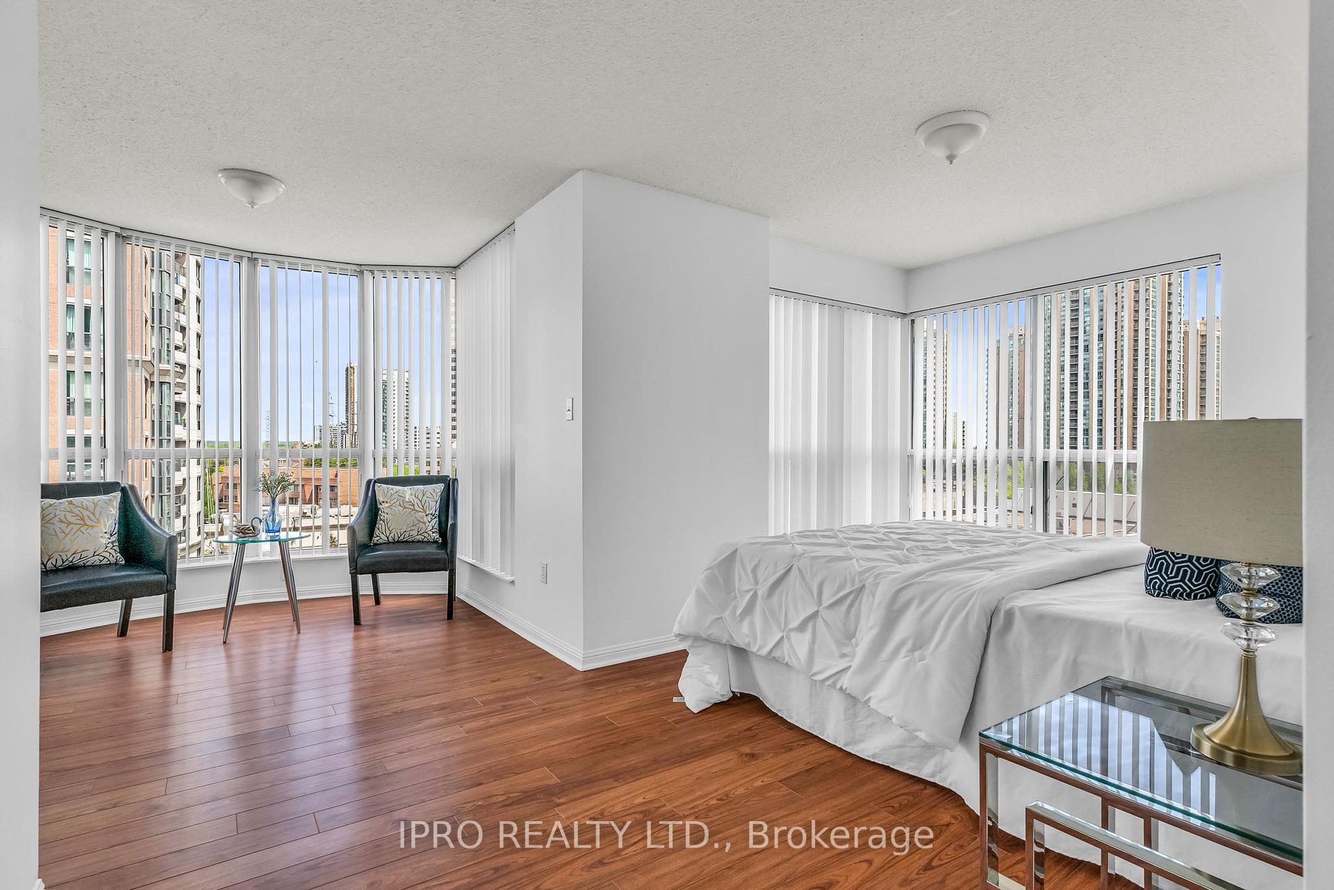 3 Bedrooms Condo at 23 Lorraine, Toronto For sale