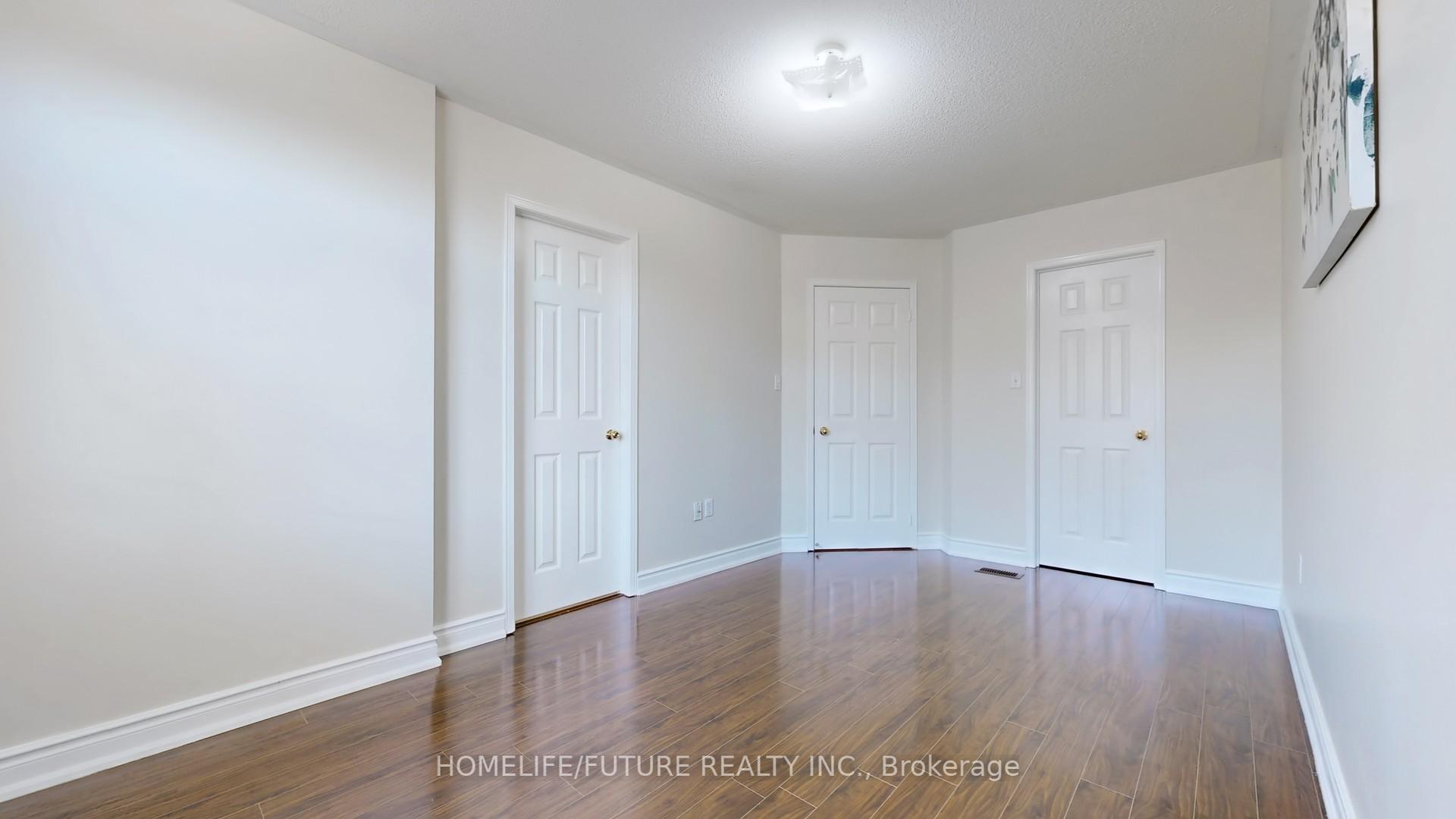 3 Bedrooms Condo at 435 Middlefield, Toronto For sale