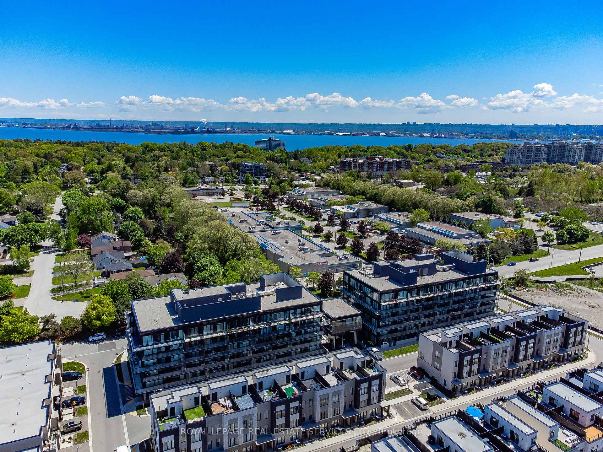 1 Bedroom Condo at 1117 Cooke, Burlington For sale