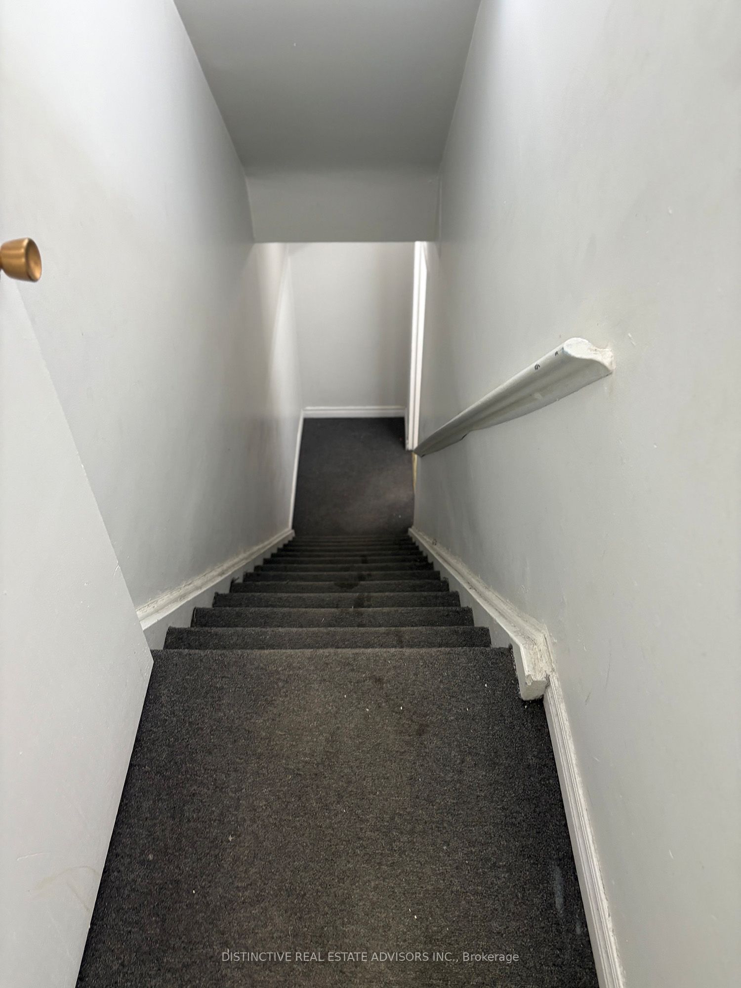 65 Dundas Street W, #Main Level