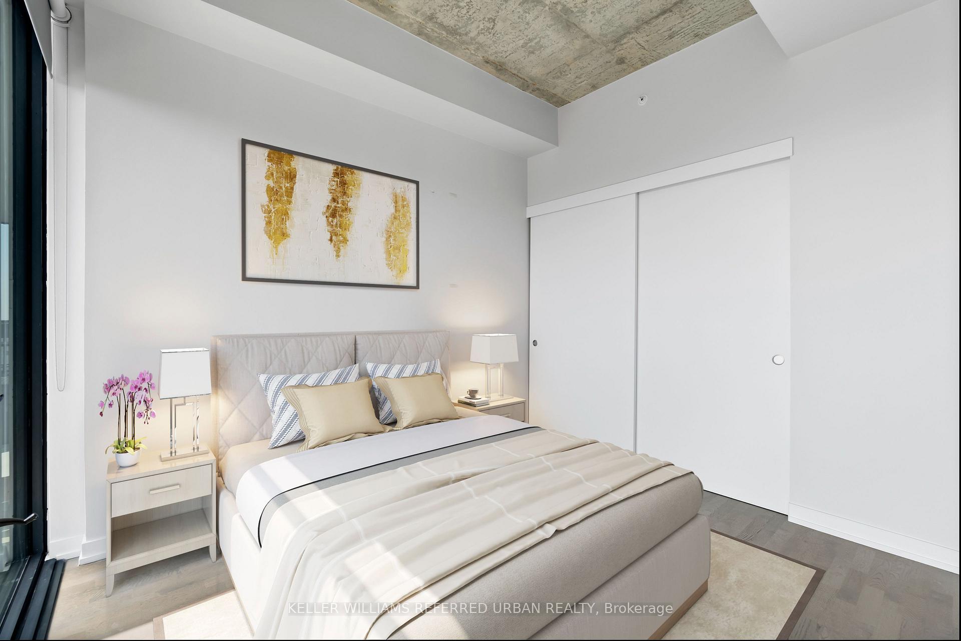 2 Bedrooms Condo at 185 Roehampton, Toronto For sale