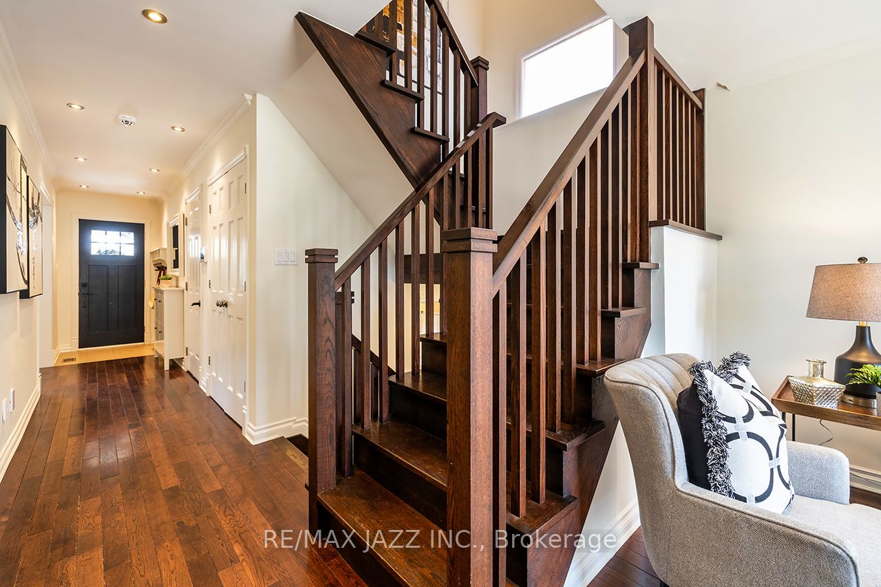 3 Rosewood Court