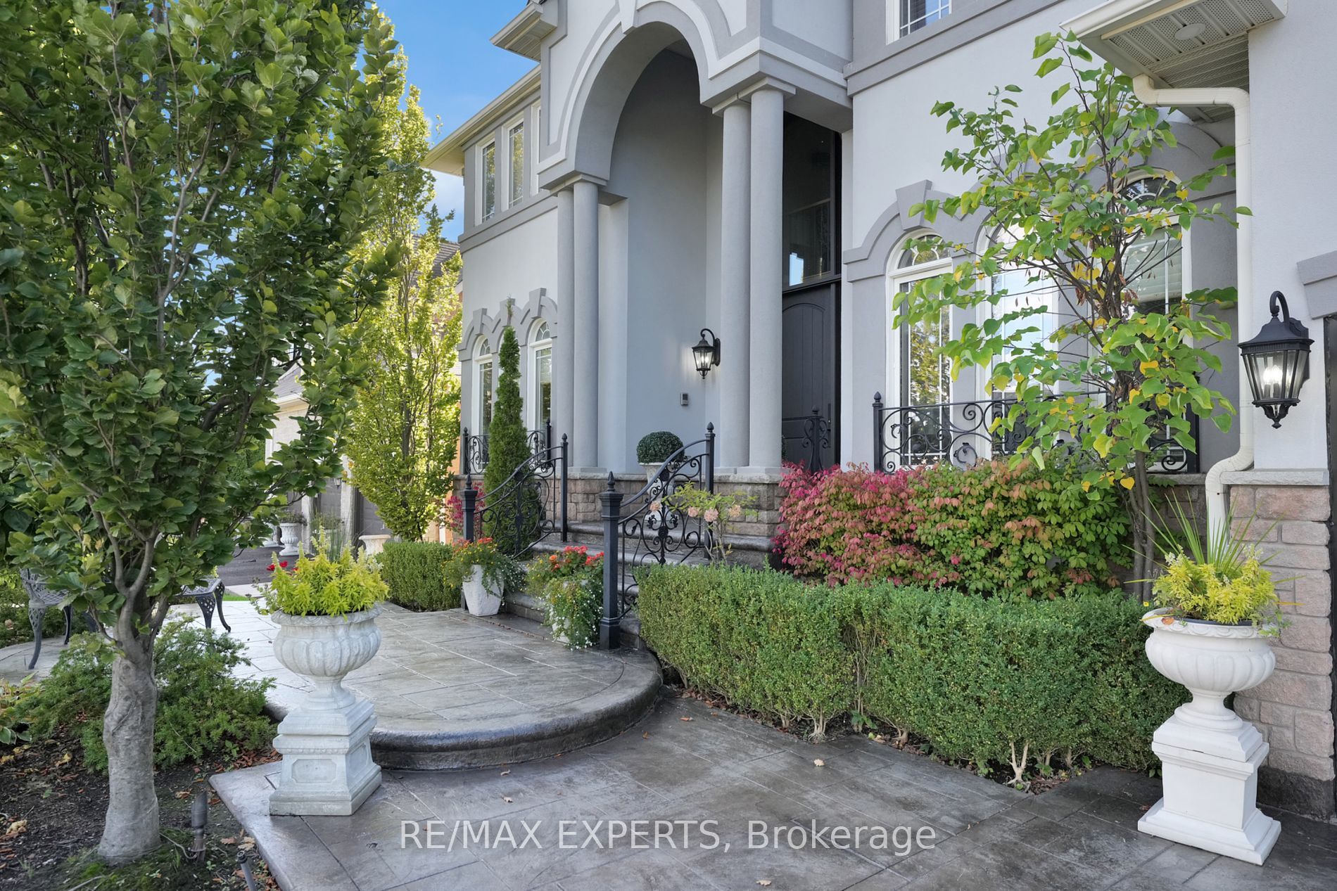 91 Hunterwood Chase