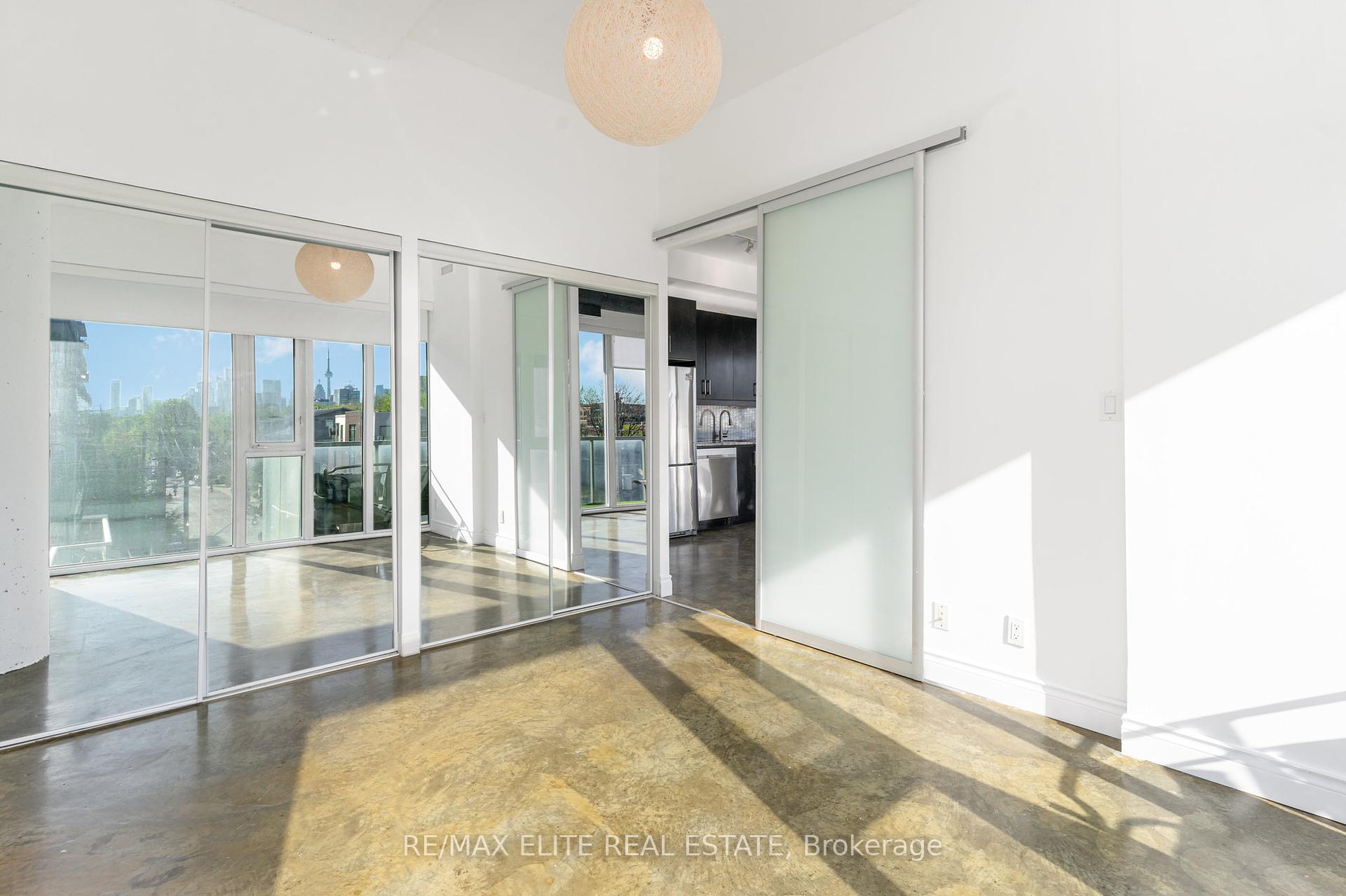 2 Bedrooms Condo at 201 Carlaw, Toronto For sale