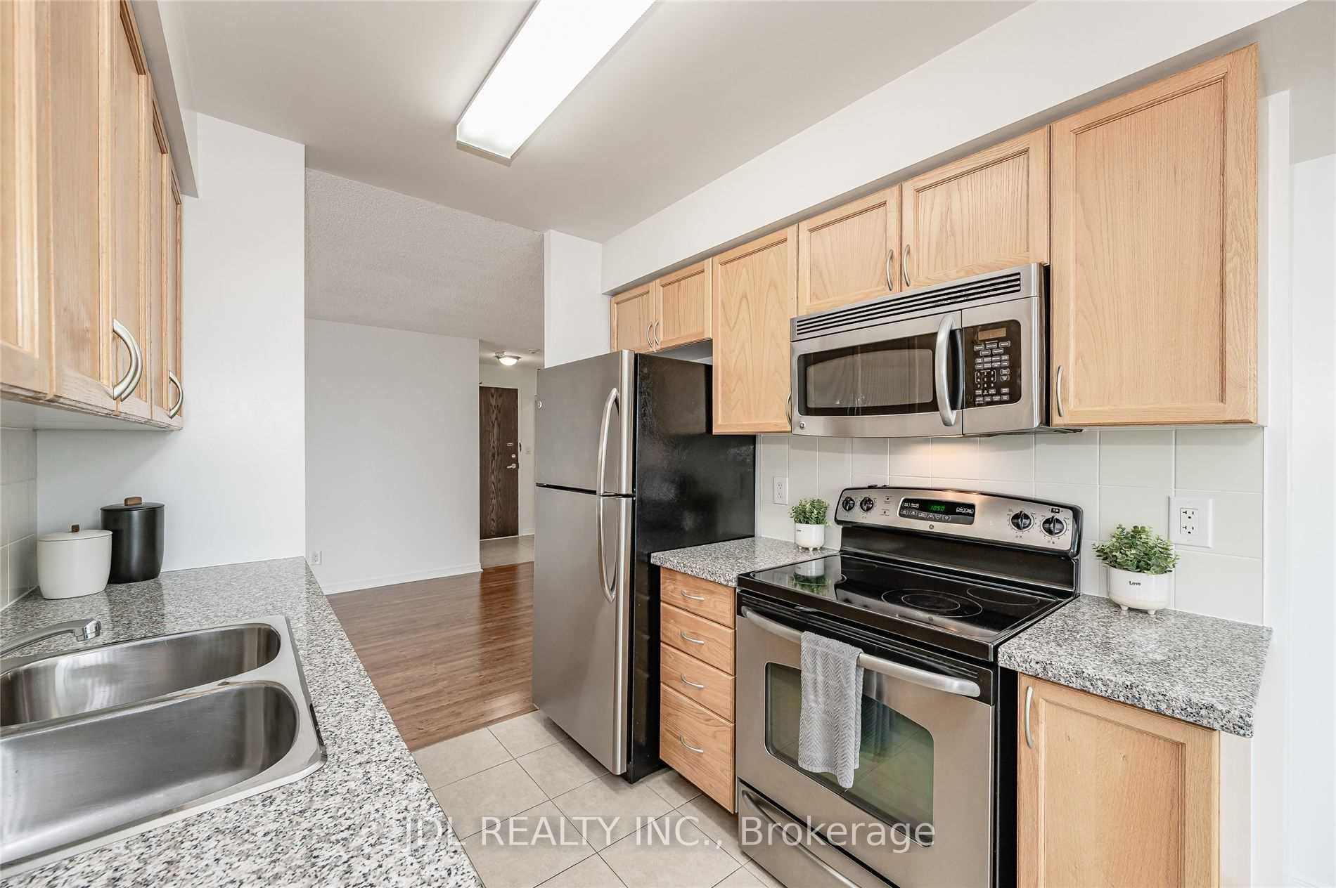 4850 Glen Erin Drive, #1703