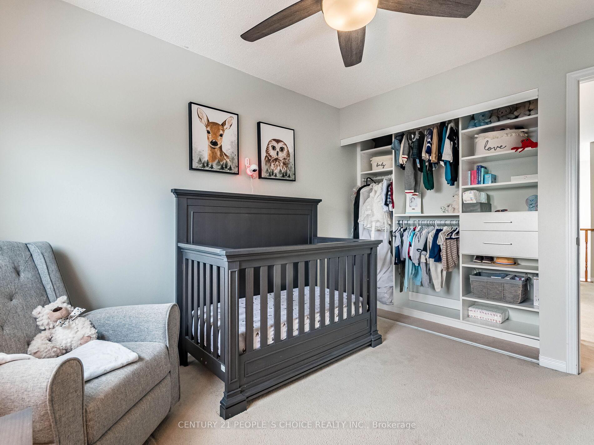 3 Bedrooms Condo at 485 Green,  Hamilton For sale