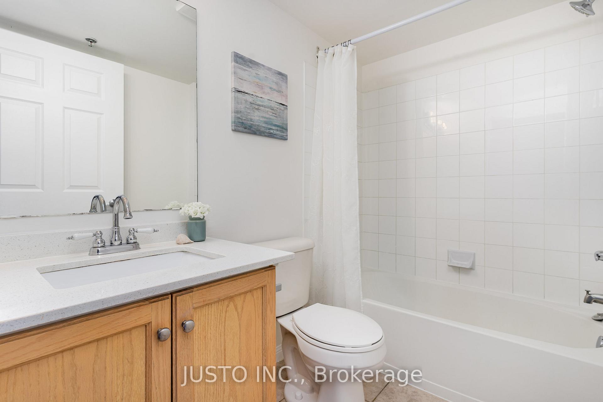 3 Bedrooms Condo at 5235 Finch,  Toronto For sale