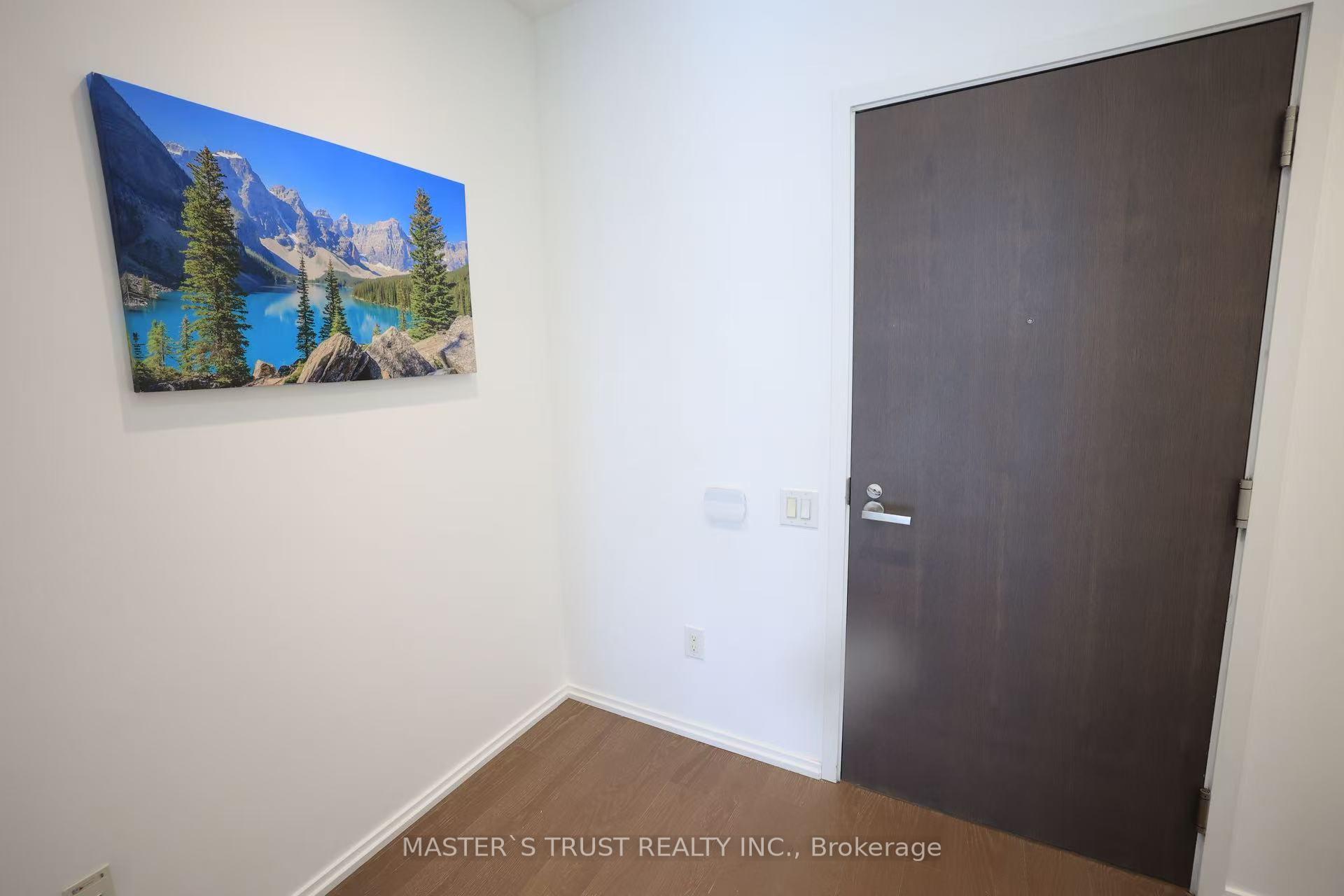 2 Bedrooms Condo at 45 Charles, Toronto For sale