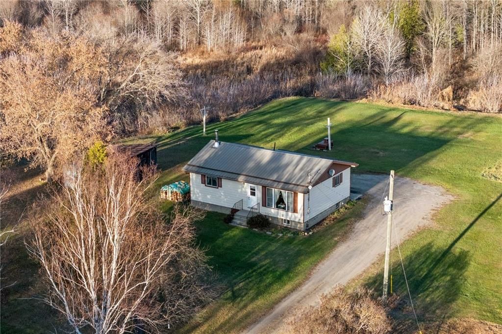 Nice setting for this bungalow, would make a great hobby farm