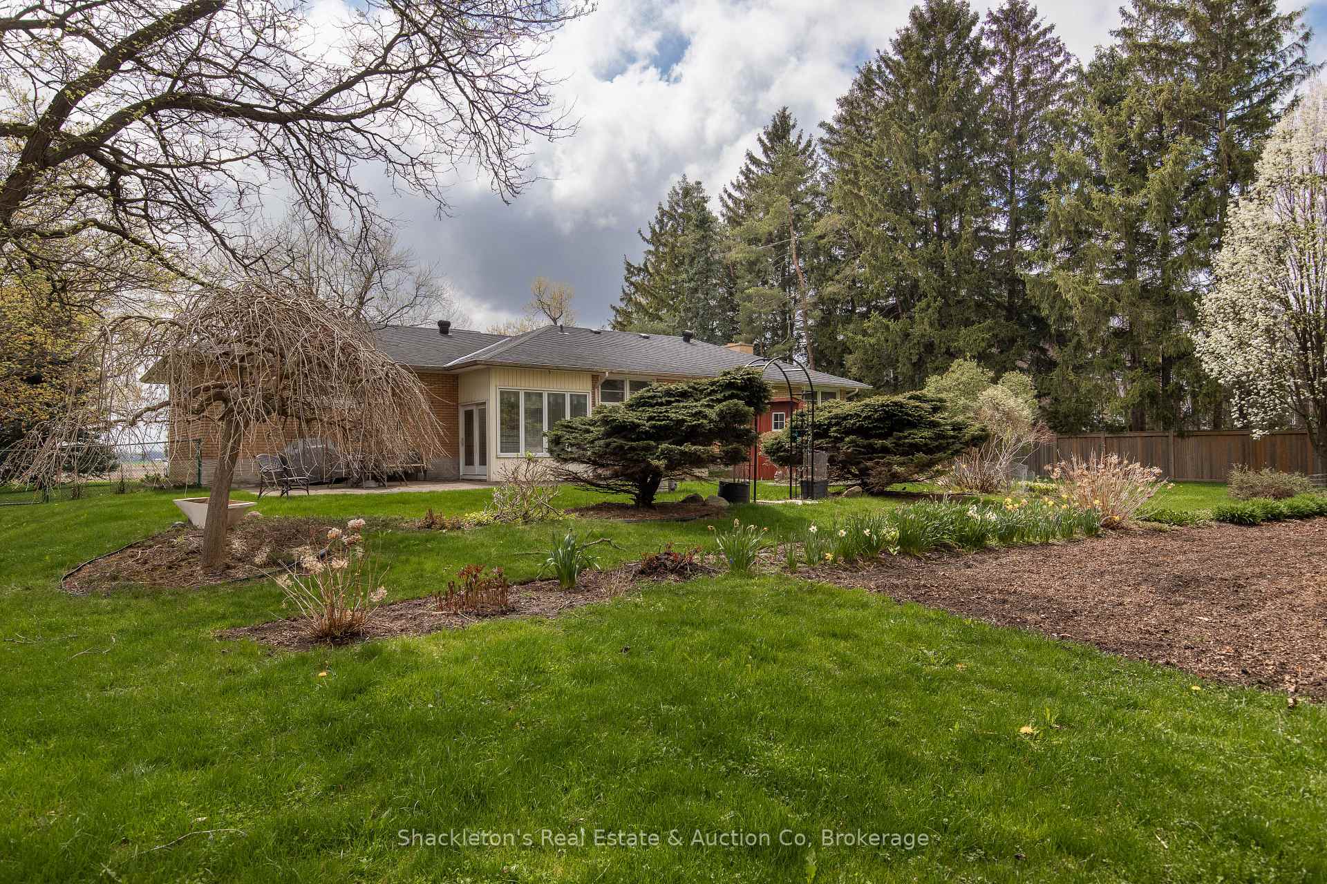 Photo of 444 Lorne Avenue, Stratford, ON N5A 6S4