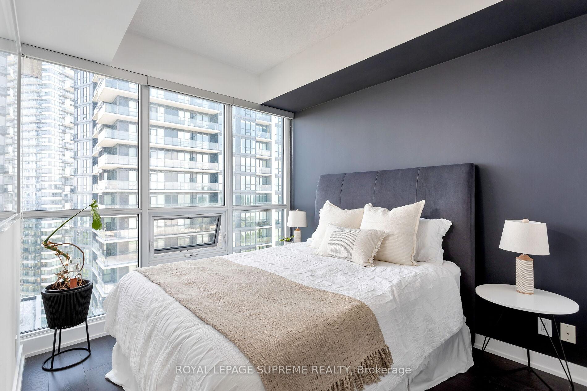 1 Bedroom Condo at 2200 Lake Shore, Toronto For sale