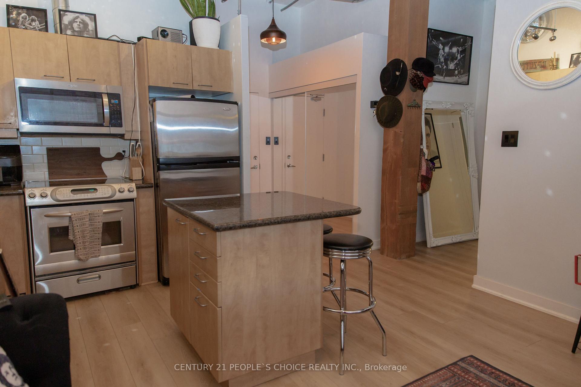 1 Bedroom Condo at 955 Queen,  Toronto For sale