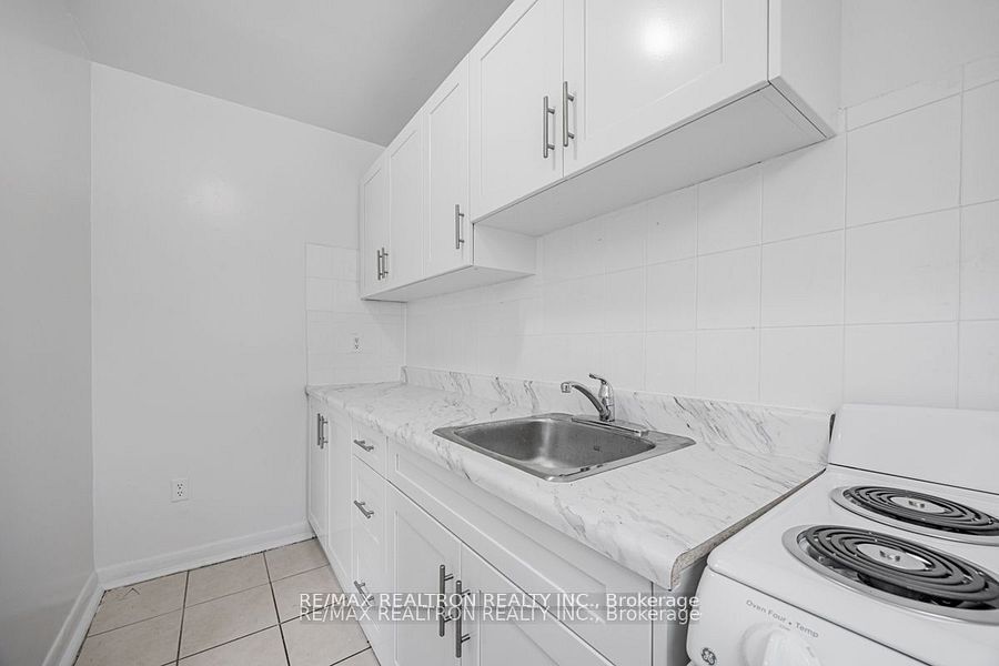 4 Hill Heights Road, #101