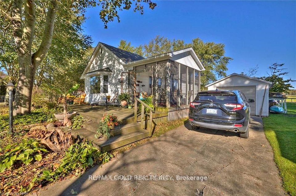 35 Lakeview