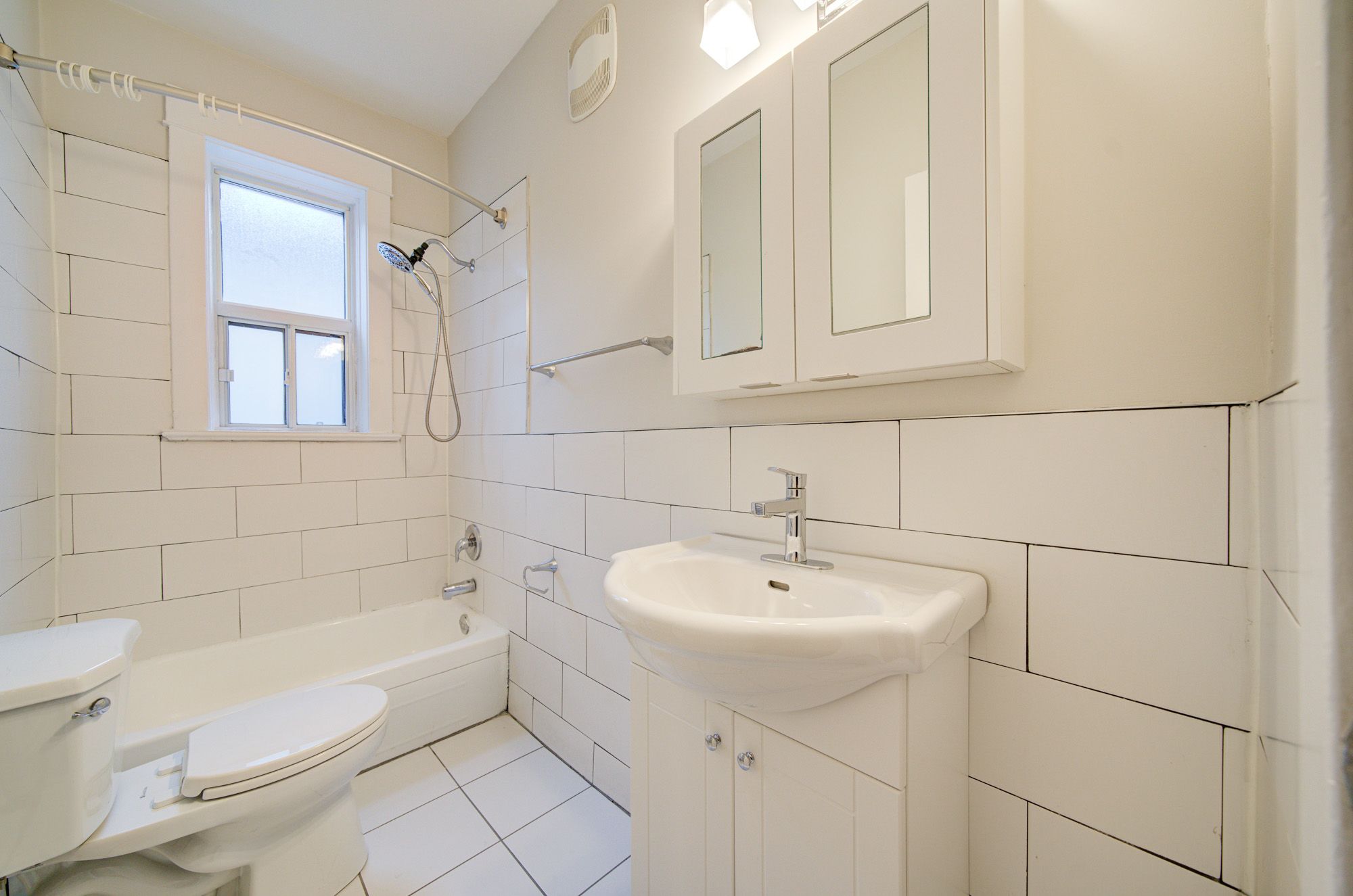 1074 St Clair Avenue W 2