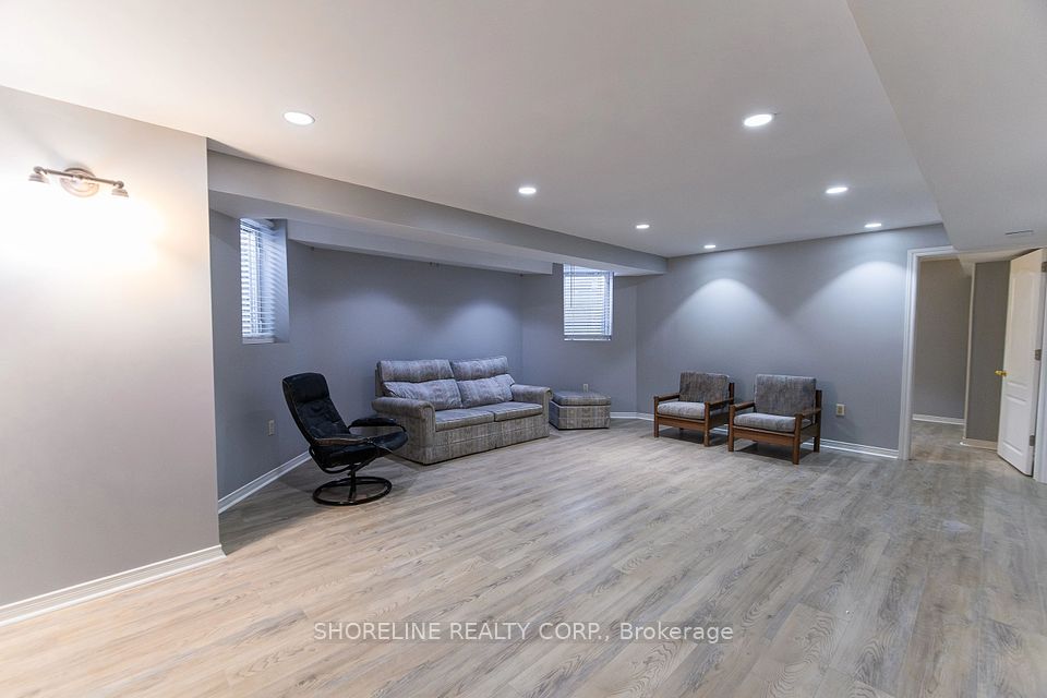 5467 Bimini Court
