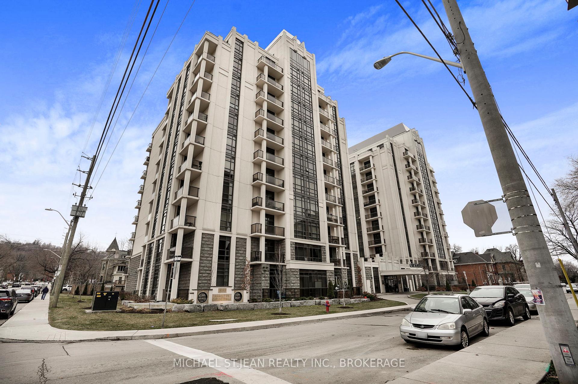 1 Bedroom Condo at 85 Robinson,  Hamilton For sale